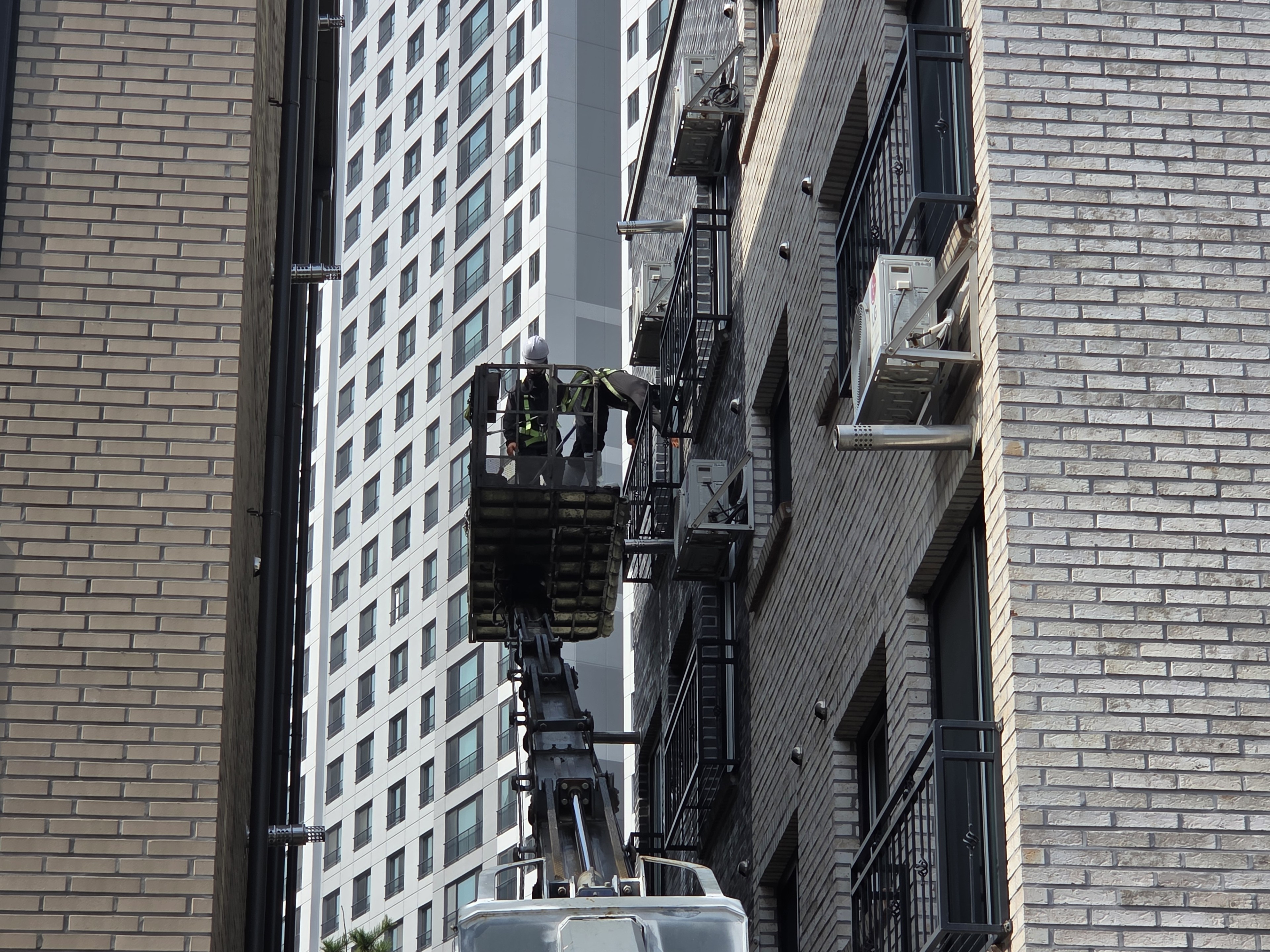 외벽 청소 현장 1